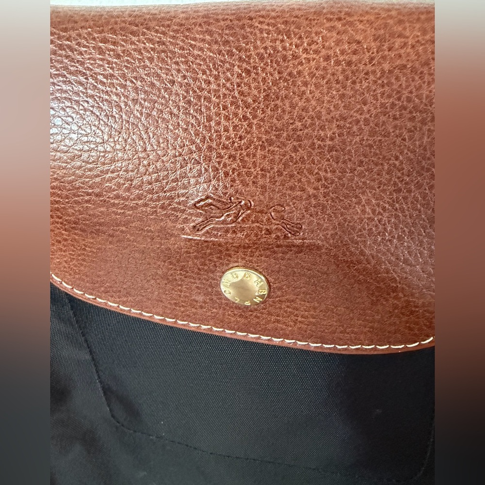 Black Longchamp Tophandle Bag ( medium size) - Picture 2 of 7